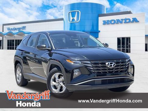 Used 2024 Hyundai Tucson SE FWD image 1