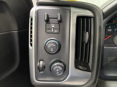 Used 2018 GMC Sierra 1500 SLT w/ SLT Premium Package image 17