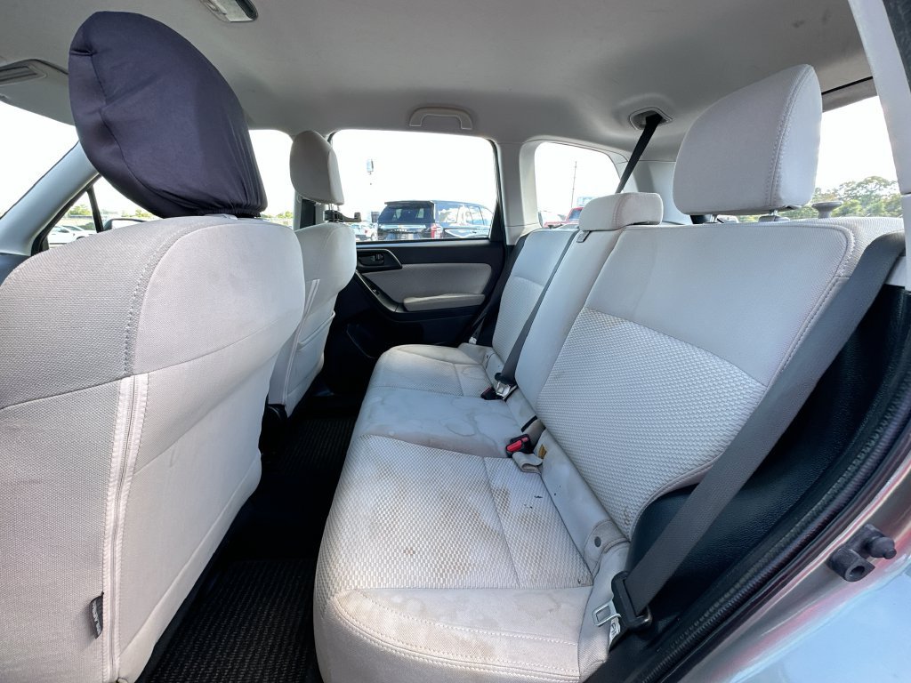 Used 2018 Subaru Forester 2.5i w/ Alloy Wheel Package AWD/4WD image 4