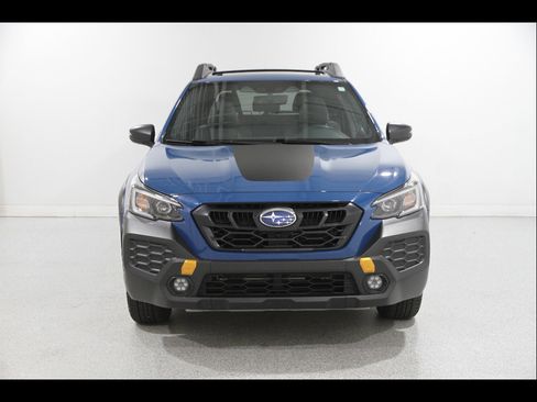 Used 2024 Subaru Outback Wilderness AWD/4WD image 2