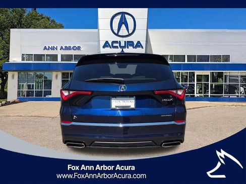 Certified 2023 Acura MDX SH-AWD image 4