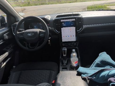 Used 2024 Ford Ranger XLT w/ FX4 Off-Road Package image 13