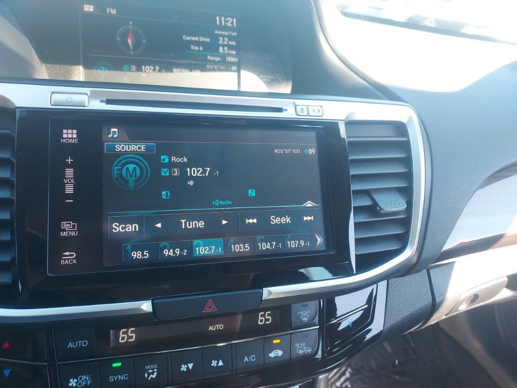 Used 2017 Honda Accord EX-L image 13