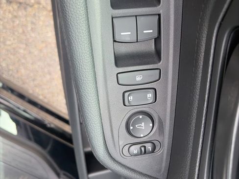 Used 2024 Honda Odyssey Sport image 11