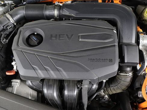 Used 2025 Hyundai Sonata SEL FWD image 14
