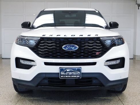Used 2022 Ford Explorer ST w/ ST Street Pack AWD/4WD image 5