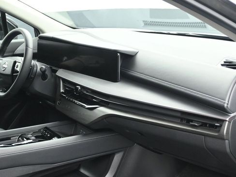 Used 2025 Nissan Murano SV image 6