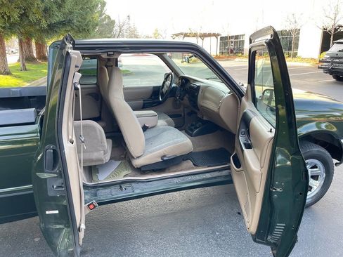 Used 2001 Ford Ranger XLT image 11