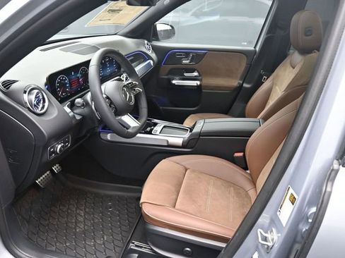 Used 2026 Mercedes-Benz GLB 250 GLB 250 image 17