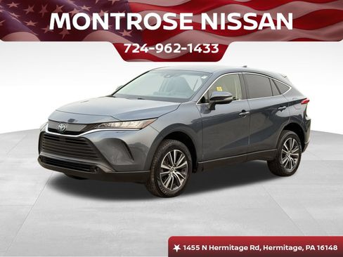 Used 2022 Toyota Venza LE AWD/4WD image 1