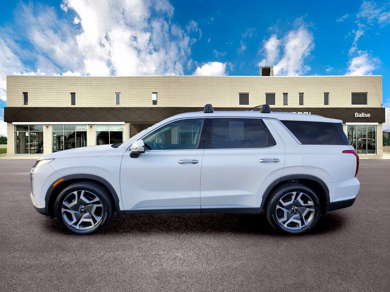Certified 2023 Hyundai Palisade Limited AWD/4WD image 3