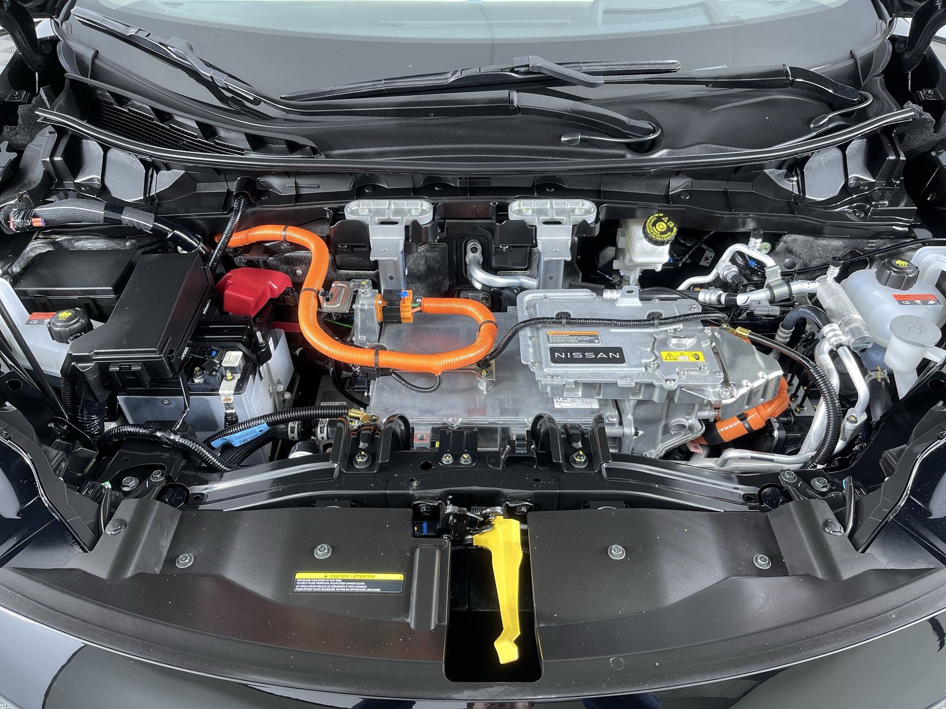 Certified 2024 Nissan Ariya AWD image 28
