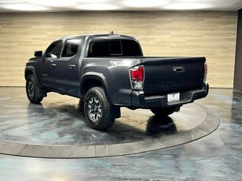 Used 2023 Toyota Tacoma TRD Off-Road w/ Technology Package AWD/4WD image 14
