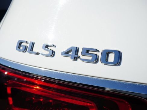 Used 2022 Mercedes-Benz GLS 450 4MATIC image 15