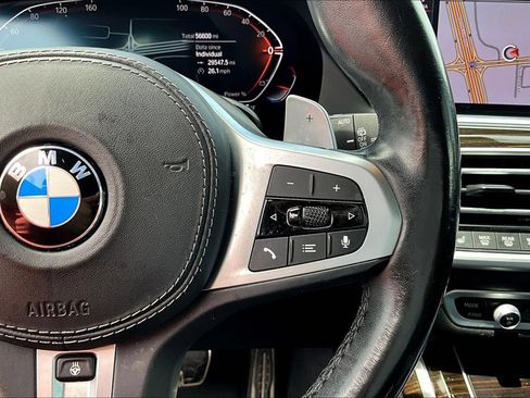 Used 2021 BMW X7 xDrive40i w/ M Sport Package AWD/4WD image 12