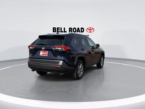 Used 2025 Toyota RAV4 XLE AWD/4WD image 8
