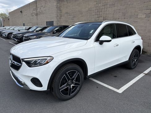 New 2026 Mercedes-Benz GLC 300 4MATIC image 4