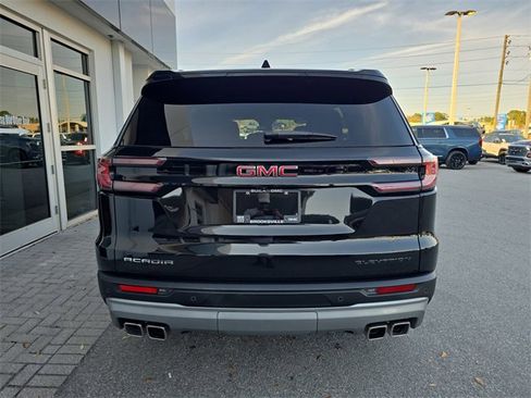 Certified 2025 GMC Acadia Elevation image 8