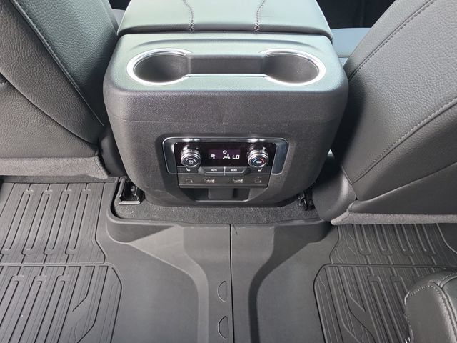 New 2026 GMC Yukon Denali w/ Denali Reserve Package RWD image 14