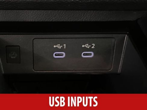 Used 2025 Nissan Kicks SV image 12