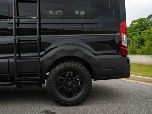 New 2026 Ford Transit 250 148 Medium Roof Extended AWD image 13