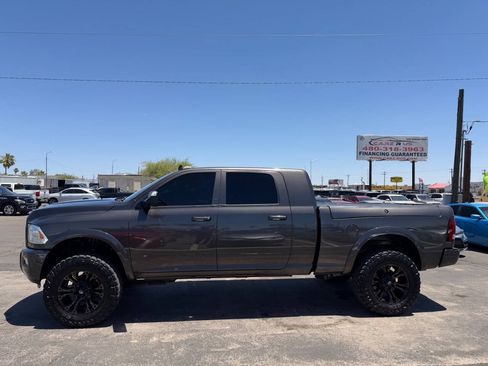 Used 2018 RAM 2500 Laramie w/ Sport Appearance Group AWD/4WD image 4