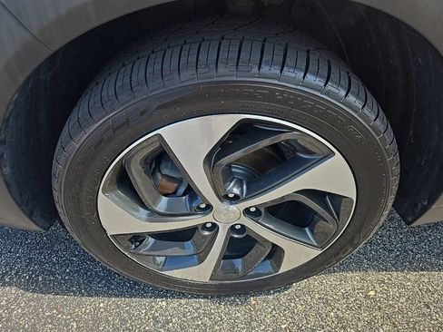 Used 2017 Hyundai Tucson Sport w/ Cargo Package AWD/4WD image 18