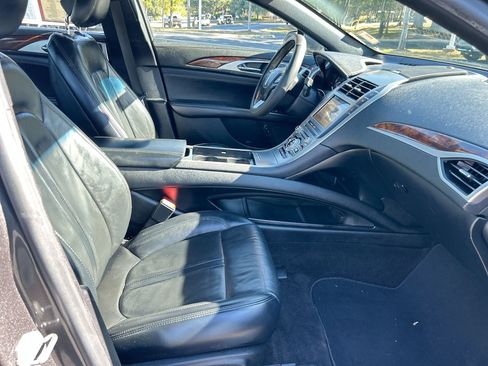 Used 2019 Lincoln MKZ Reserve w/ Reserve Plus Package image 22