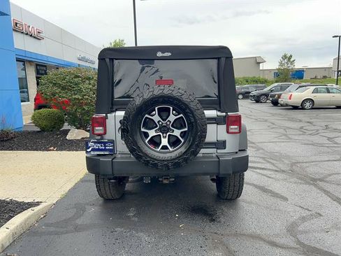 Used 2017 Jeep Wrangler Unlimited Sport w/ Quick Order Package 24S AWD/4WD image 6
