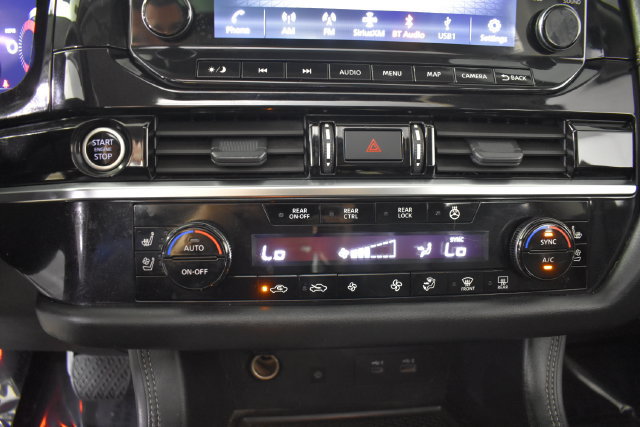 Certified 2024 Nissan Pathfinder Platinum AWD/4WD image 17