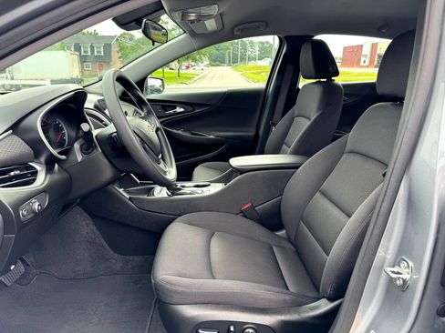 Used 2024 Chevrolet Malibu LT image 17