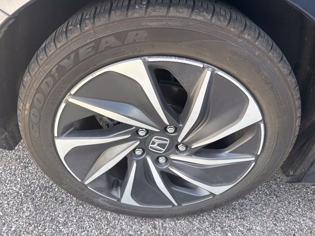 Used 2019 Honda Insight Touring image 10
