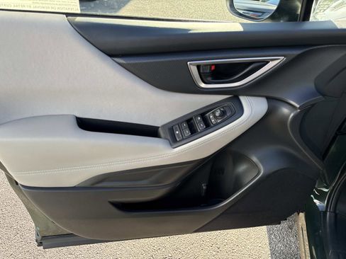 Used 2023 Subaru Forester image 13