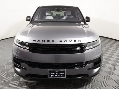 Used 2023 Land Rover Range Rover Sport SE image 10