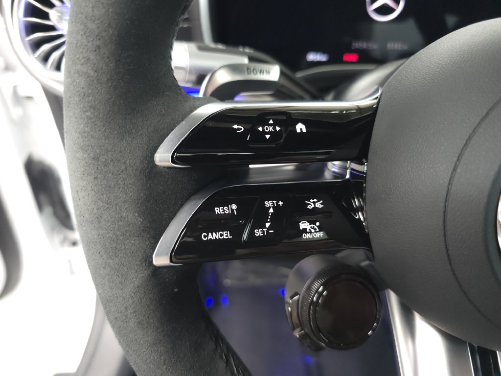 Used 2025 Mercedes-Benz AMG GT 55 image 11