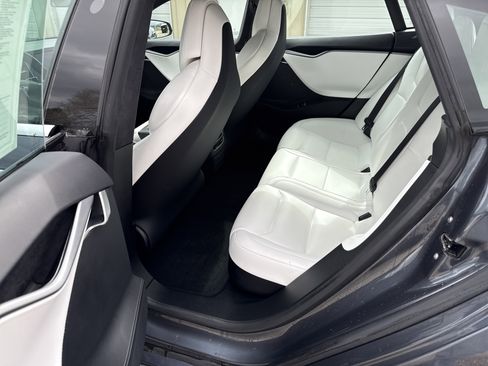 Used 2020 Tesla Model S Performance AWD/4WD image 30