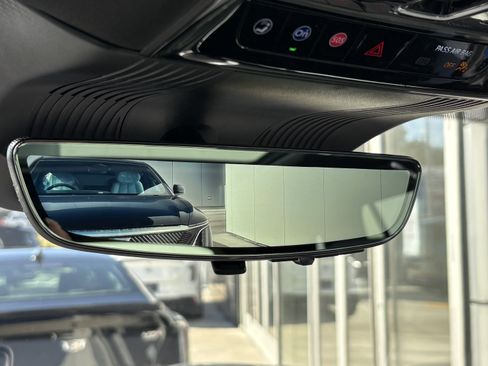 New 2026 Cadillac Vistiq Luxury w/ LPO, Floor Liner Package image 35