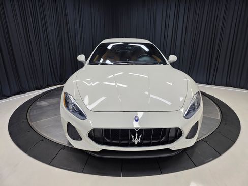 Used 2018 Maserati GranTurismo Sport image 6