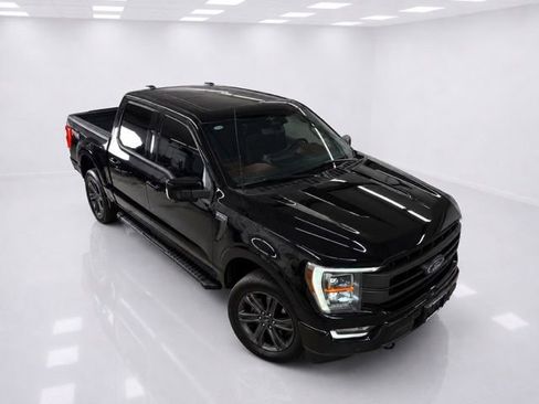 Used 2023 Ford F150 Lariat w/ Equipment Group 502A High AWD/4WD image 4
