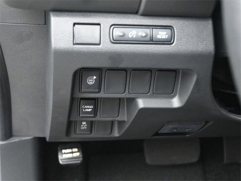 New 2026 Nissan Frontier SV image 21