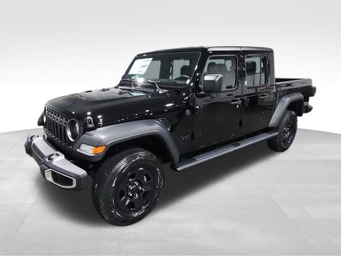 New 2026 Jeep Gladiator Sport AWD/4WD image 6