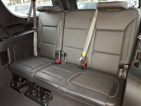 Used 2023 GMC Yukon XL Denali w/ Advanced Technology Package AWD/4WD image 23