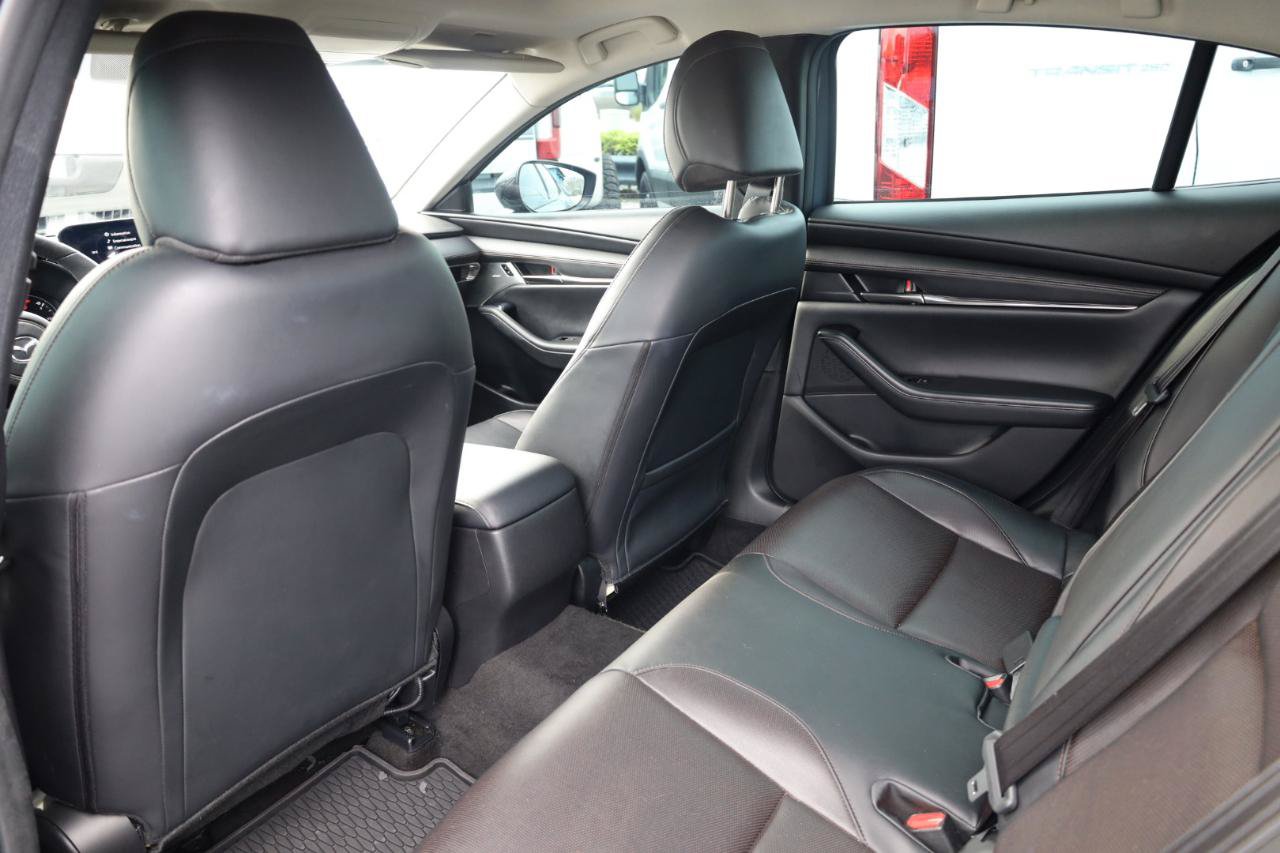 Used 2022 MAZDA MAZDA3 2.5 Turbo Sedan w/Premium Plus AWD/4WD image 16