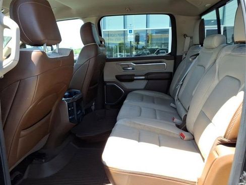 Used 2019 RAM 1500 Laramie AWD/4WD image 25
