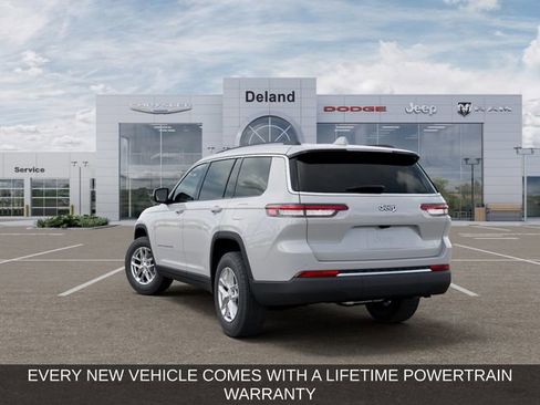 New 2026 Jeep Grand Cherokee L Laredo RWD image 4