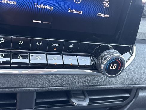 New 2026 Chevrolet Colorado Trail Boss AWD/4WD image 31