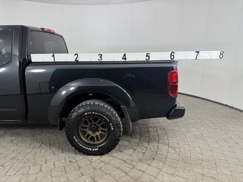 Used 2020 Nissan Frontier S image 5