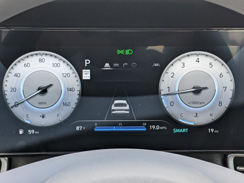 New 2025 Hyundai Elantra Sport image 23