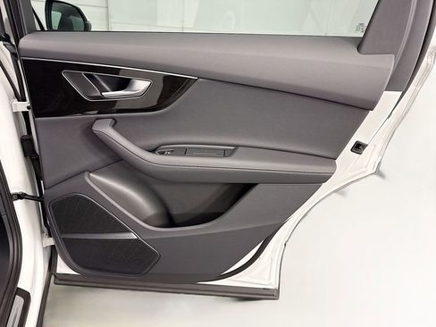 Certified 2025 Audi Q7 2.0T Premium Plus w/ Premium Plus Package image 26