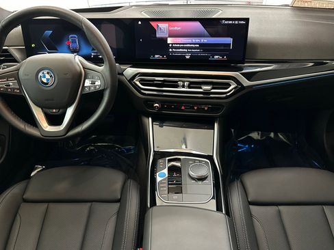 Certified 2023 BMW i4 eDrive40 w/ Premium Package RWD image 26